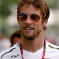 Fegyveresek ki akarták rabolni a Forma-1 címvédőjét, a brit Jenson Buttont.