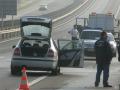 Pénzszállító autóra támadtak az M1-es autópályán, Bicske térségében.